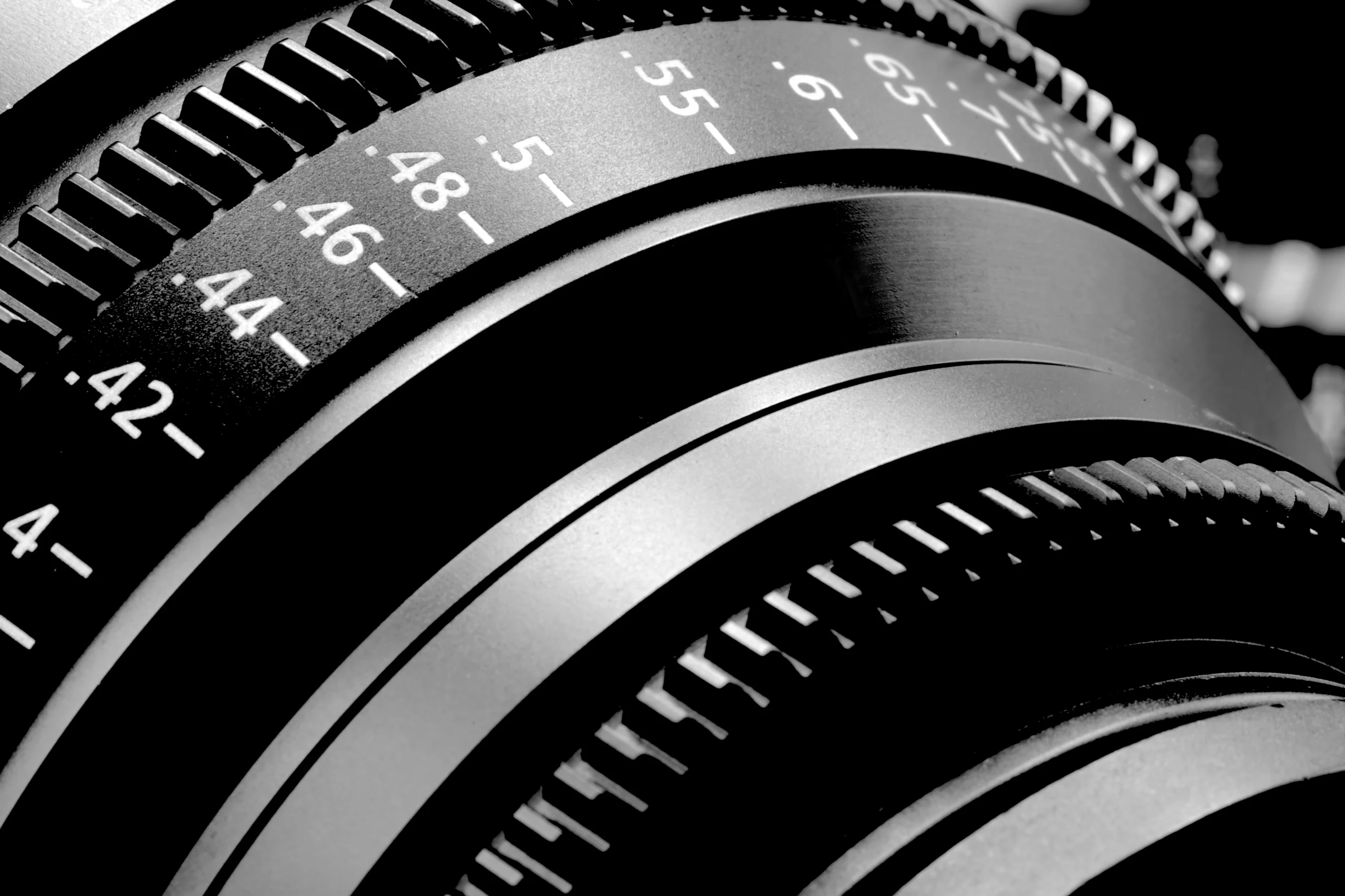 Closeup to lens barrel control